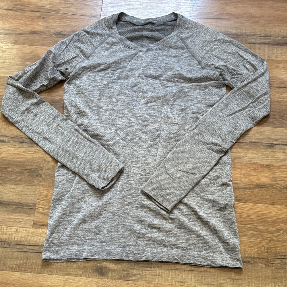 Lululemon Swiftly running long sleeve